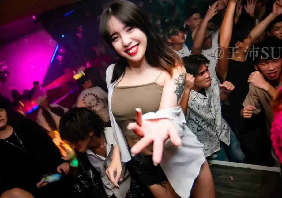 车载音乐歌曲资源下载-抖音最新车载U盘1800首歌曲无损音乐打包下载