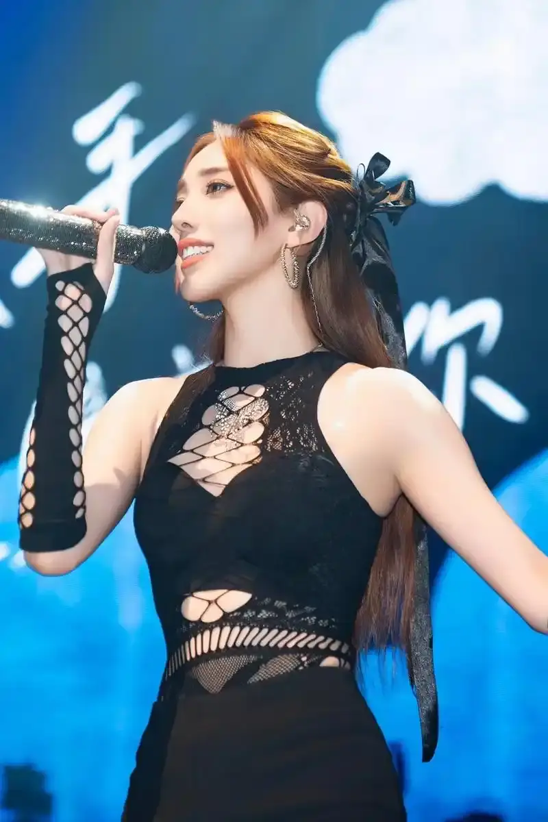 最新热门音乐资源包网络精选流行歌曲热歌榜单车载音乐10000首合集