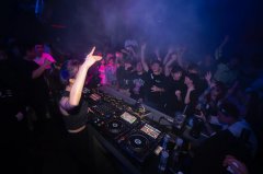 抖音最新车载dj歌曲夸克-车载专用音乐DJ动感电音抖音热门歌曲合集打包夸克