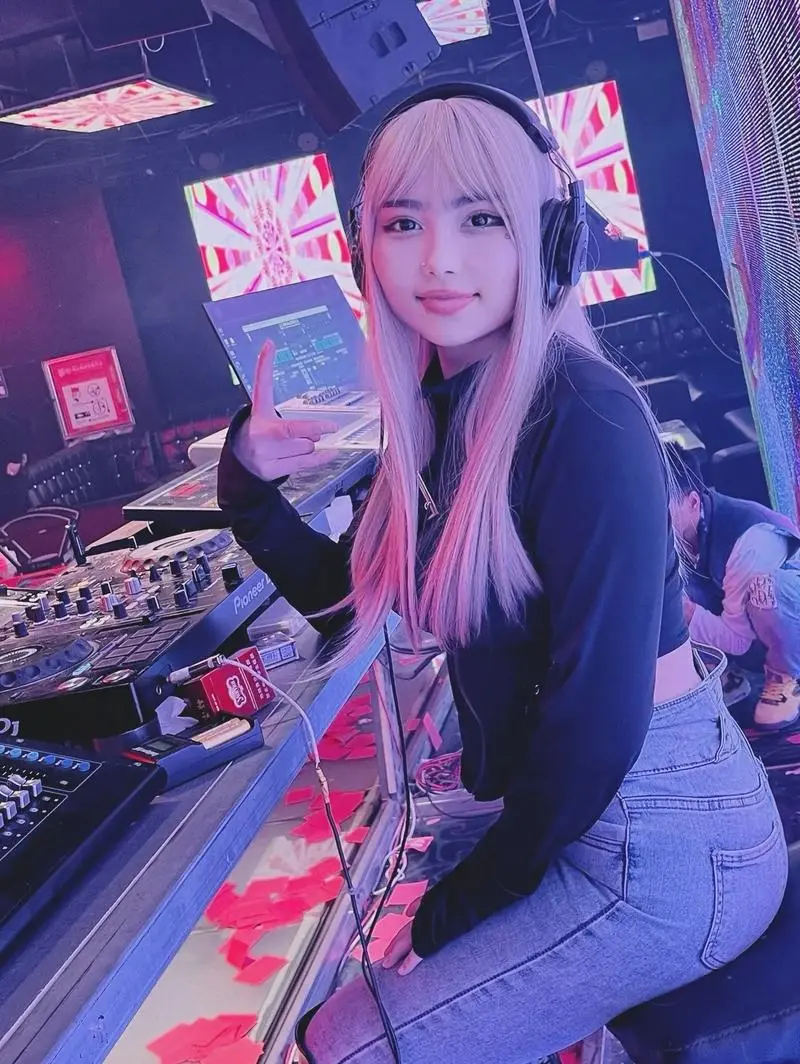 提神醒脑轻音乐大全-老歌配DJ车载歌曲打包下载-动感歌曲开车必备音乐推荐