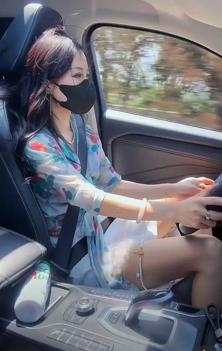 2025最新抖音流行榜车载音乐u盘无损经典老歌-车载mp3音乐下载包