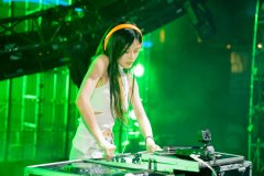 劲爆舞曲流行热门歌曲无损音质-夜店DJ串烧重低音车载U盘音乐下载
